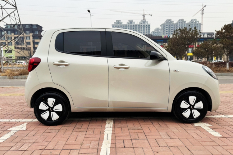 五菱汽车 宏光MINIEV 2025款 四门版 进阶款车身外观6001