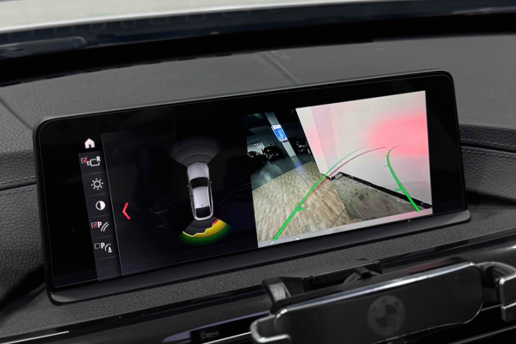 宝马3系GT 2020款 320i M运动套装中控内饰7002