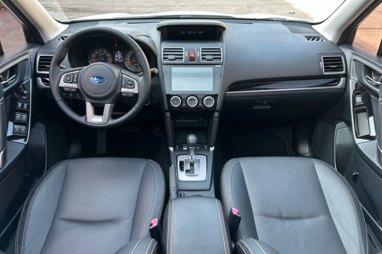 斯巴鲁 森林人 2016款 2.0i 豪华导航版中控内饰7001