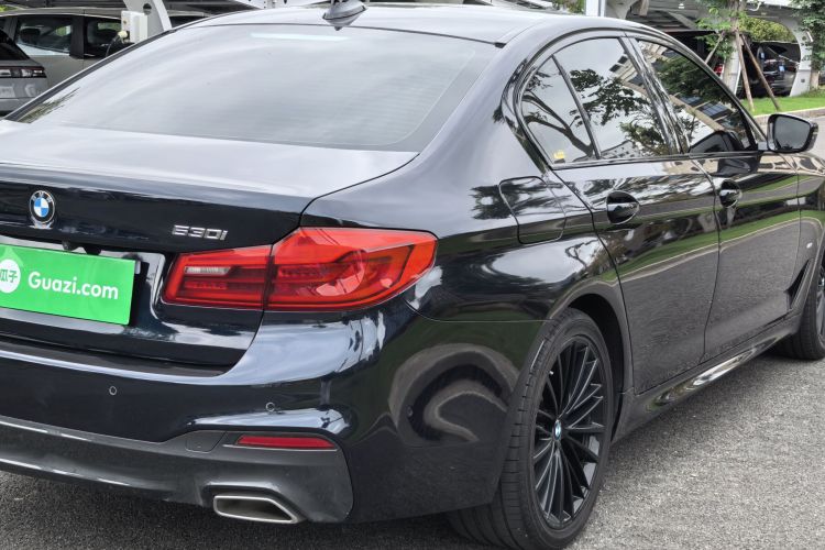 宝马5系(进口) 2020款 530i 风尚版 M运动套装车身外观6003