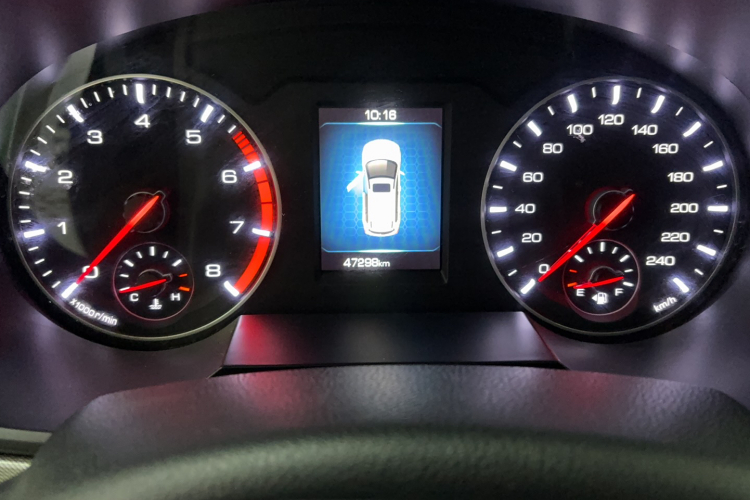 哈弗H6 2018款 红标 运动版 1.5T 手动两驱精英型中控内饰15