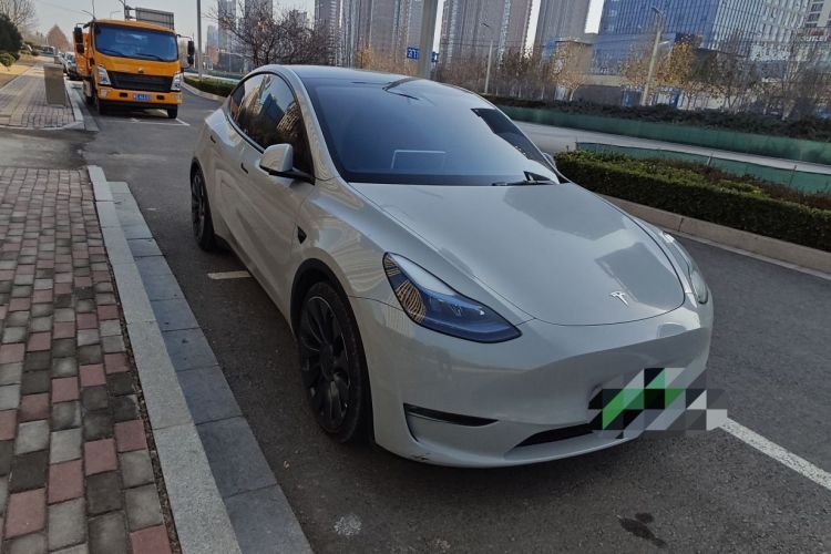 特斯拉 Model Y 2022款 Performance高性能全轮驱动版车身外观6001