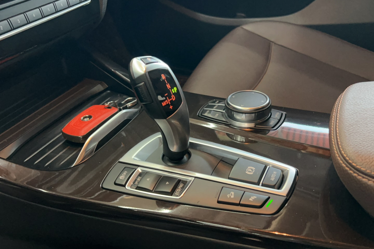 宝马X4 2016款 xDrive20i M运动型局部细节18