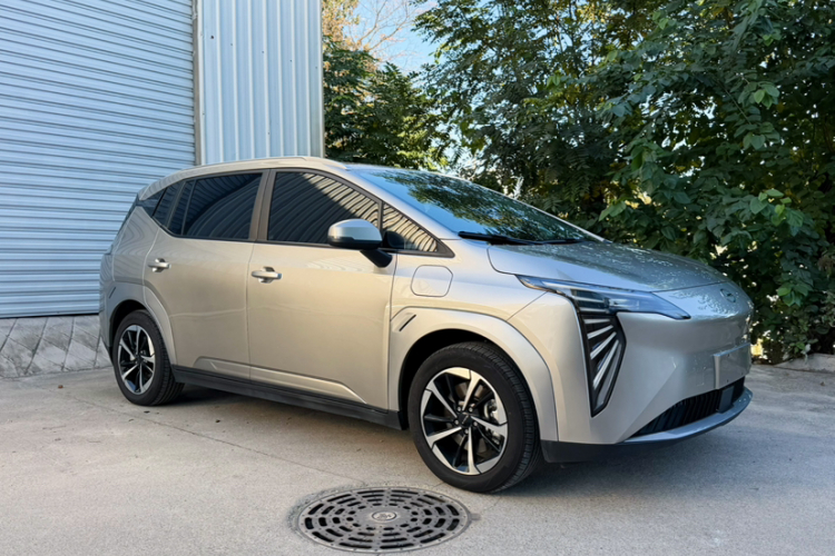 埃安 AION Y 2025款 Plus 510 智享版车身外观6002