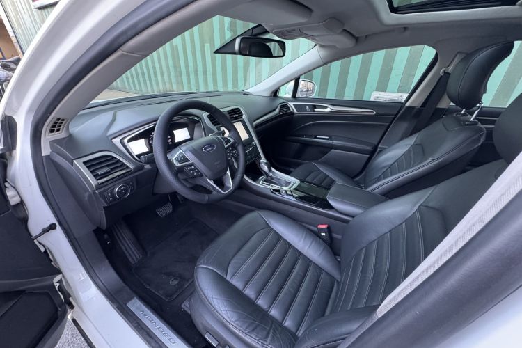 福特 蒙迪欧 2013款 2.0L GTDi200豪华型中控内饰7001