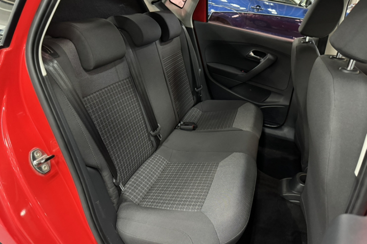 大众 Polo 2016款 1.6L 自动舒适型中控内饰7009