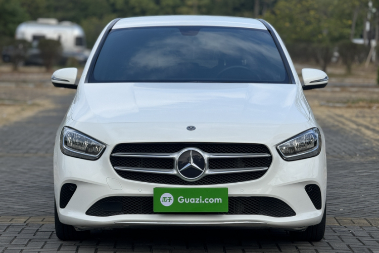 奔驰B级 2020款 B 180车身外观6001