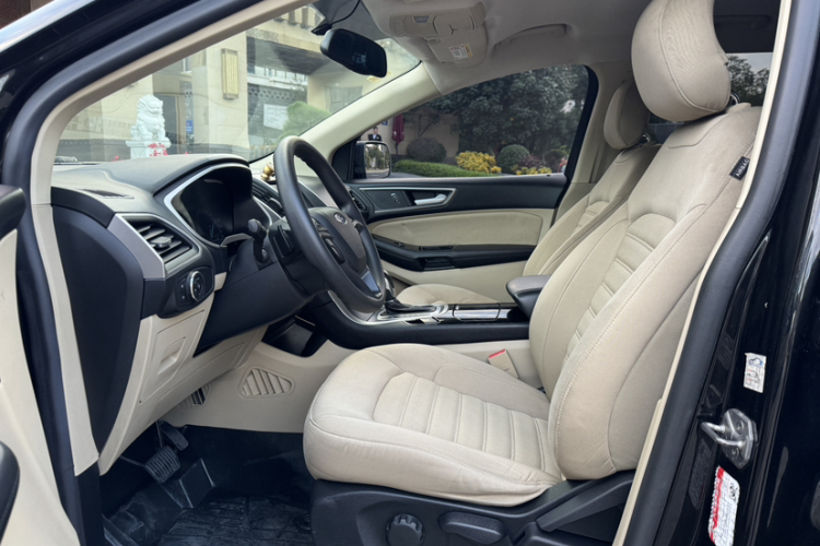 福特 锐界 2015款 2.0T GTDi 两驱精锐型局部细节19