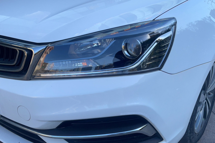 吉利汽车 帝豪 2018款 1.5L 手动向上互联版局部细节36