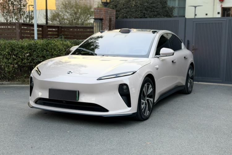 蔚来ET5 2022款 75kWh车身外观6001