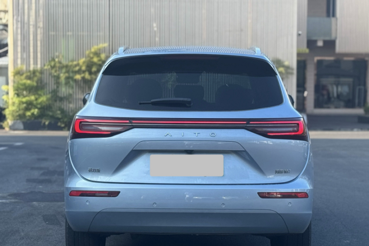 鸿蒙智行 问界M7 2024款 1.5T 后驱Plus版 5座车身外观6002