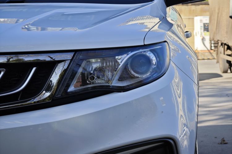 吉利汽车 博越 2018款 2.0L 手动两驱智雅型局部细节9003