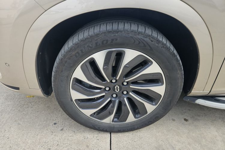 鸿蒙智行 问界M7 2022款 1.5T 四驱豪华版车身外观6005