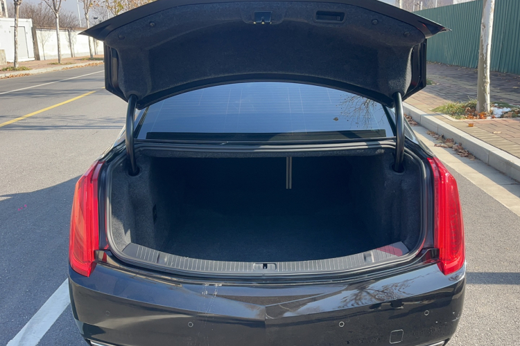 凯迪拉克XTS 2017款 28T 精英型局部细节23