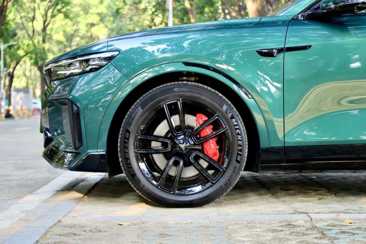 岚图汽车 岚图FREE 2025款 318 318km 后驱环游版车身外观6007