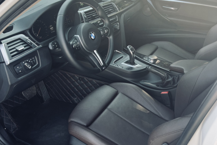 宝马3系 2018款 320Li M运动曜夜版中控内饰7007