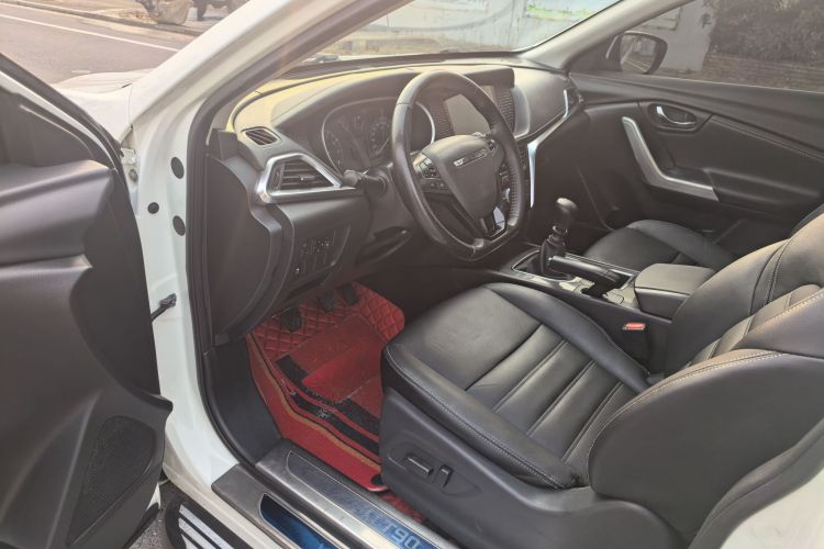 启辰T90 2017款 2.0L 手动智尚版中控内饰7001