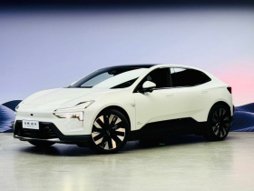 Polestar极星 Polestar 4 2024款 单电机标准续航PLUS 双星互联版