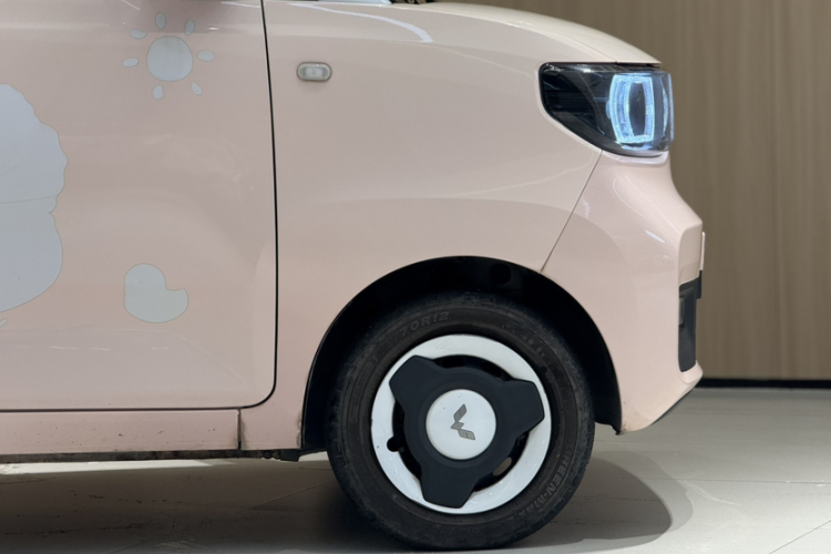 五菱汽车 宏光MINIEV 2021款 马卡龙臻享款 三元锂车身外观6003