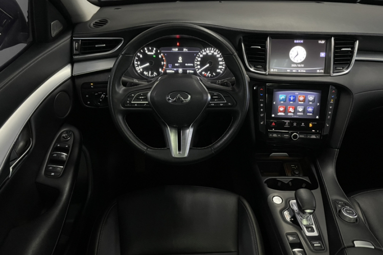 英菲尼迪QX50 2018款 2.0T 两驱时尚版中控内饰7004