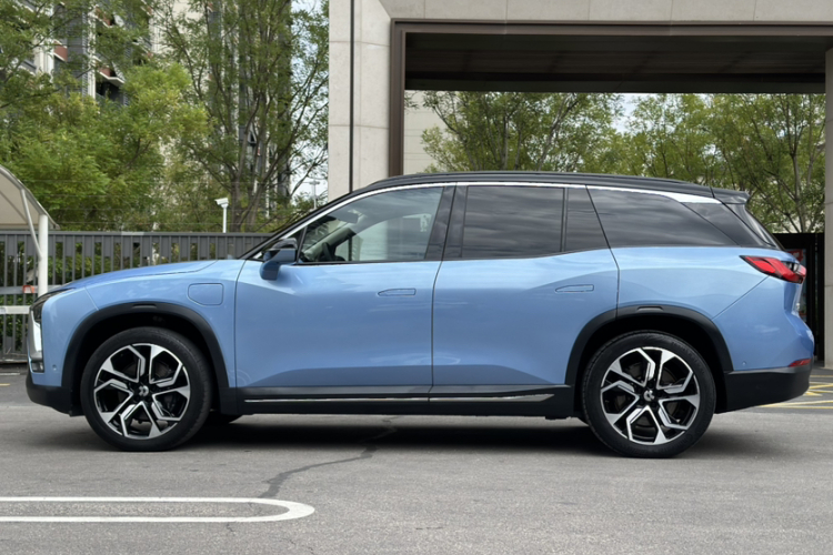 蔚来ES8 2018款 创始版车身外观6002