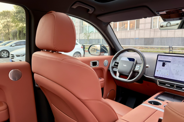 理想汽车 理想L7 2023款 Pro中控内饰7003