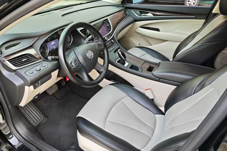 别克 君越 2019款 28T 精英型中控内饰7005