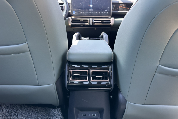 奇瑞iCAR 03 2024款 472km 四驱长续航版中控内饰7005