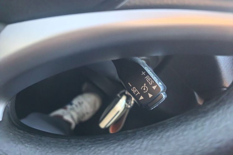 丰田 YARiS L 致炫 2022款 1.5L CVT领先PLUS版局部细节9001