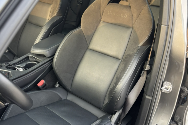 领克01 2021款 2.0TD 四驱劲Halo局部细节19