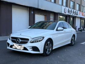 奔驰C级 2019款 C 260 L 运动版