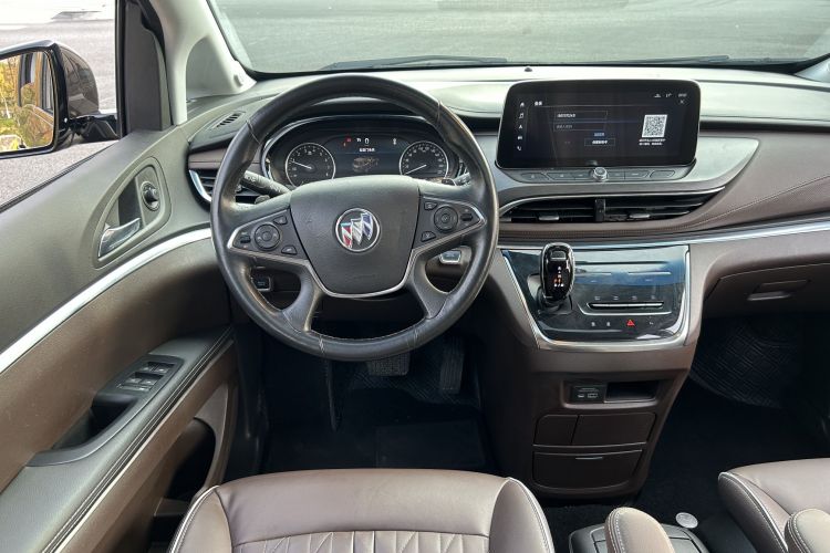 别克GL8 2023款 陆上公务舱 652T 豪华型中控内饰7008