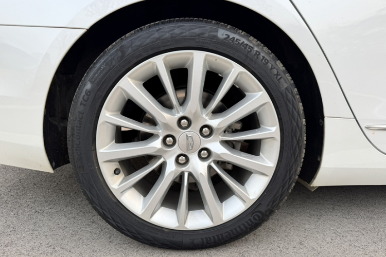 凯迪拉克CT6 2017款 28T 领先型车身外观6002