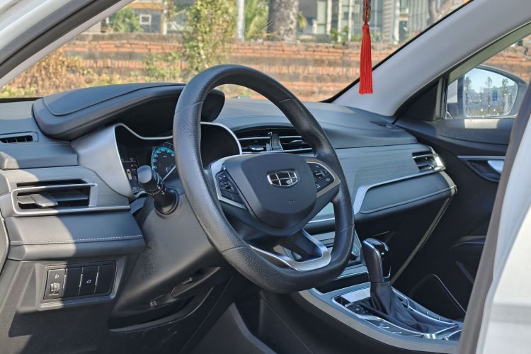 吉利汽车 帝豪 2021款 UP 1.5L CVT豪华型局部细节13