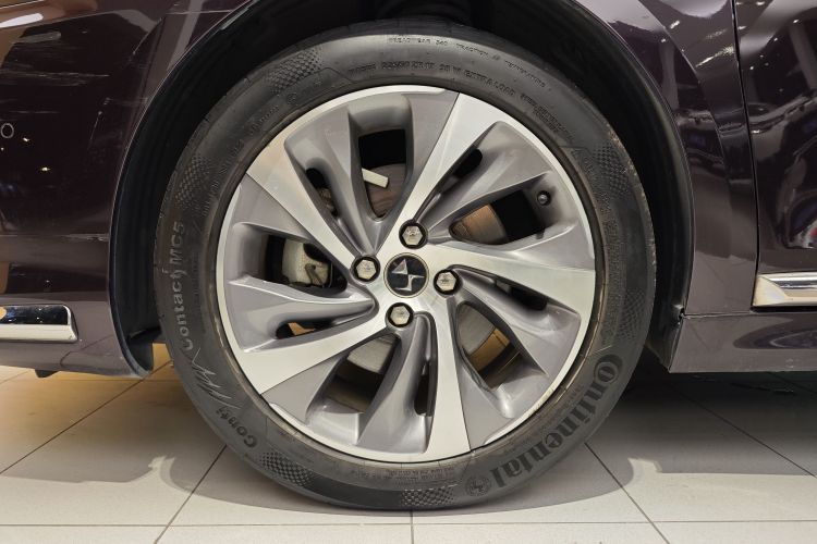 DS 5LS 2016款 1.6T 豪华版THP160车身外观6002