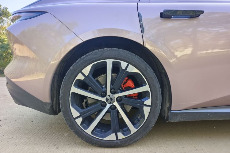 蔚来ET5 2022款 100kWh车身外观6012