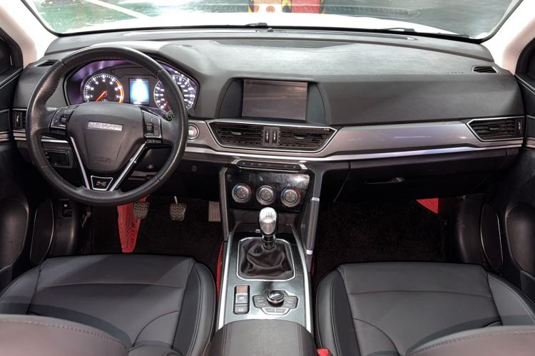 哈弗H6 2018款 红标 运动版 1.5T 手动两驱精英型中控内饰7004