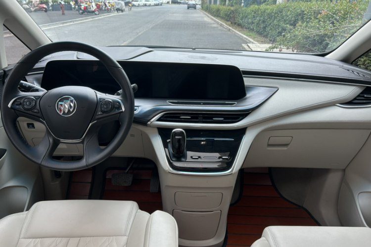 别克GL8 2021款 ES陆尊 653T 舒适型中控内饰7001