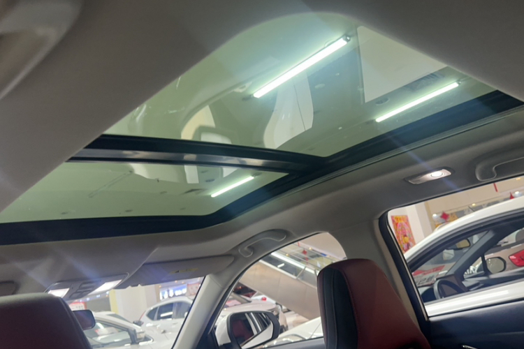 长安欧尚X5 2021款 1.5T DCT尊贵型局部细节19