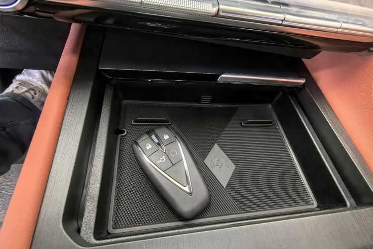 长安CS75 PLUS 2026款 智慧冠军版 1.5T 新蓝鲸 智航型中控内饰7008