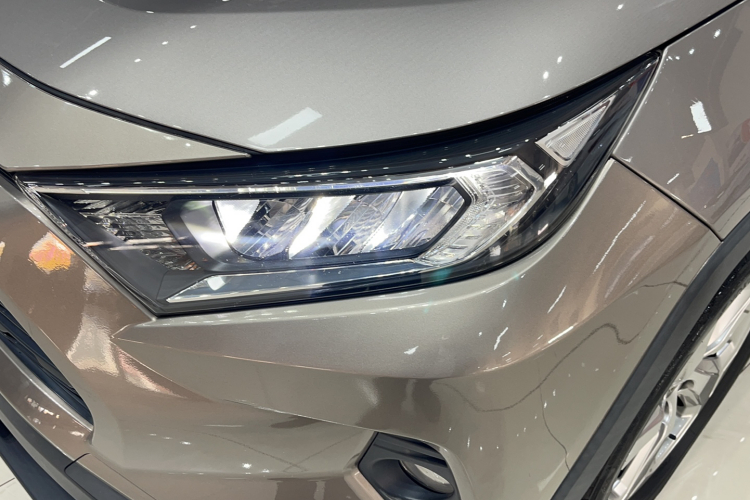 丰田 RAV4荣放 2020款 2.0L CVT两驱风尚版局部细节36