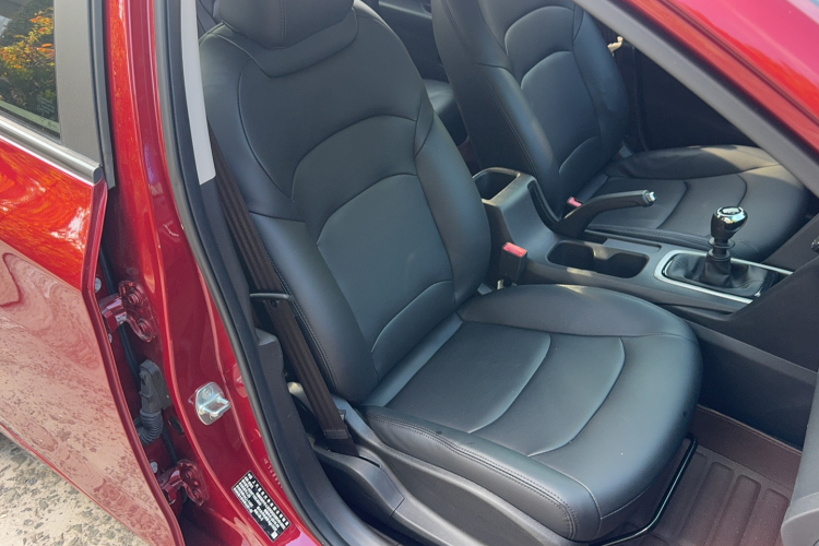 雪佛兰 科沃兹 2019款 320 手动欣享版局部细节41