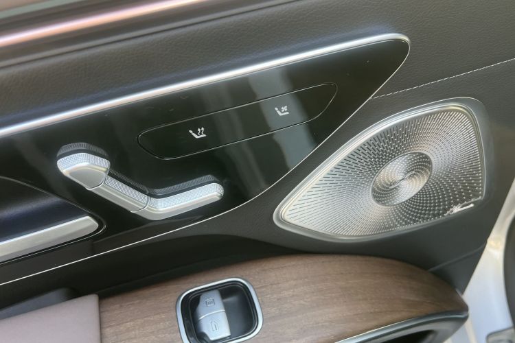 奔驰EQS 2022款 改款 450+ 先锋版中控内饰7005