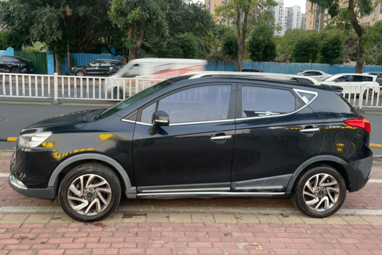 江汽集团 瑞风S3 2016款 1.5L CVT豪华智能型车身外观6002