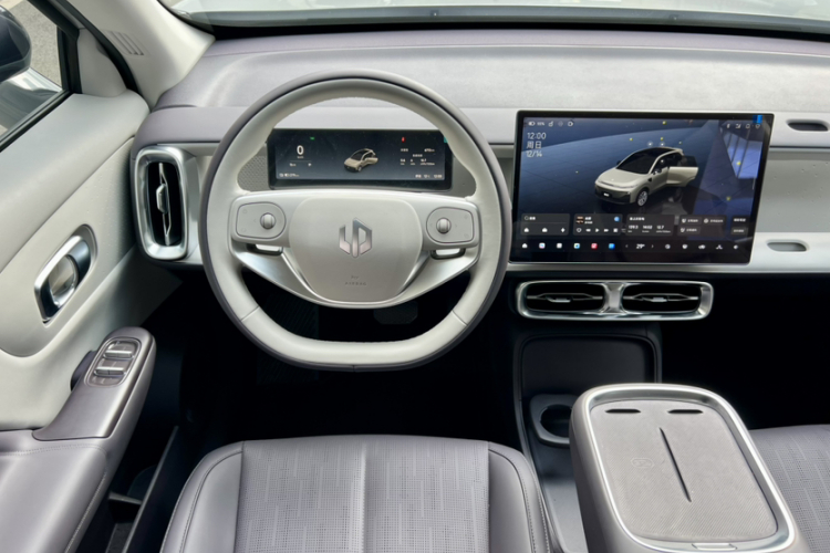 零跑汽车 零跑B10 2025款 510激光雷达版中控内饰7004