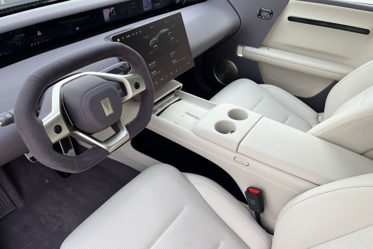 阿维塔06 2025款 Max增程版中控内饰7005