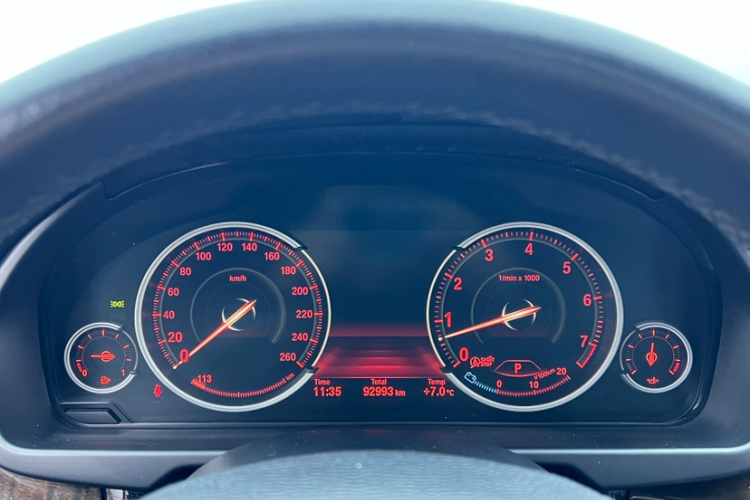 宝马X5(进口) 2018款 xDrive35i 典雅型中控内饰15