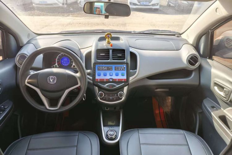 长安欧尚 奔奔E-Star 2021款 国民版 心悦版（快充版）磷酸铁锂（31.18kWh）中控内饰7002