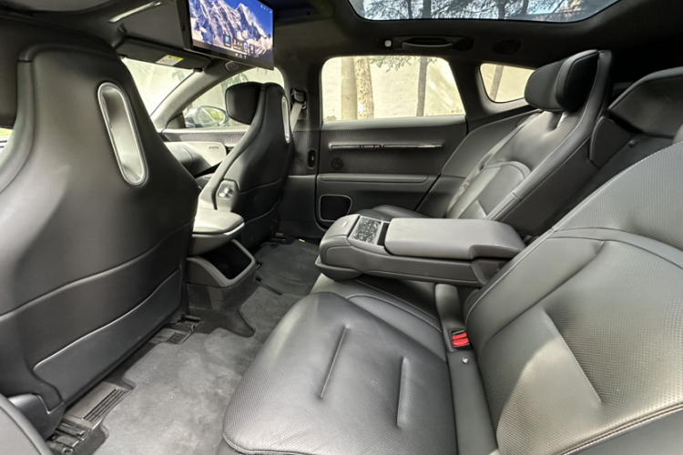 阿维塔12 2025款 Ultra增程版中控内饰7003