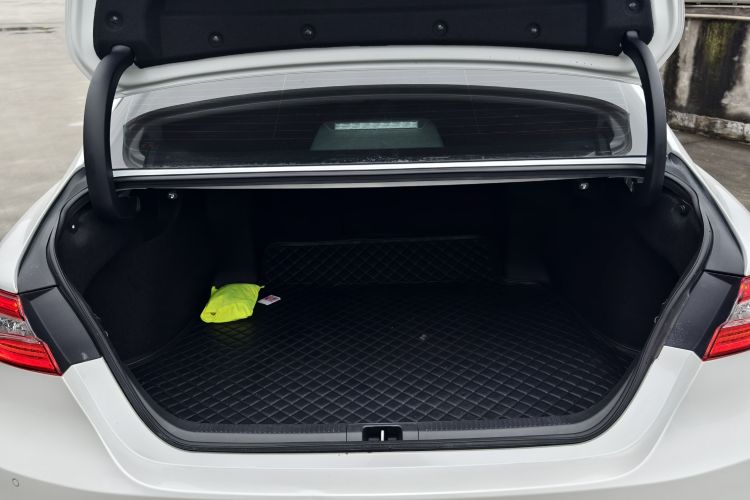 丰田 凯美瑞 2021款 2.5G 豪华版局部细节23